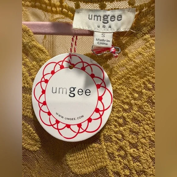 Umgee Mustard Yellow Lace Boho Blouse | NWT | Size Small | Crochet Floral Top - Picture 9 of 10